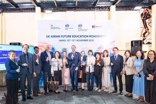Ra mắt Mạng lưới UK - Viet Nam EmpowerTNE: thúc đẩy giáo dục xuyên quốc gia.