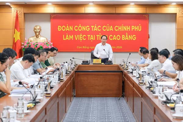 Phó Thủ tướng Lê Tiến Châu và đoàn công tác của Chính phủ làm việc với lãnh đạo tỉnh Cao Bằng.
