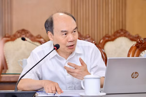 GS.TSKH Đỗ Đức Thái, giảng viên cao cấp, Trường ĐHSP Hà Nội.
