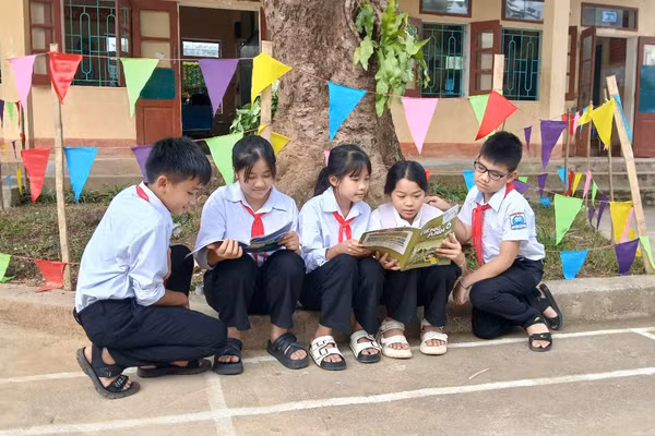 Học sinh Trường Phổ thông DTBT THCS Na Mèo (xã Na Mèo, Thanh Hóa).