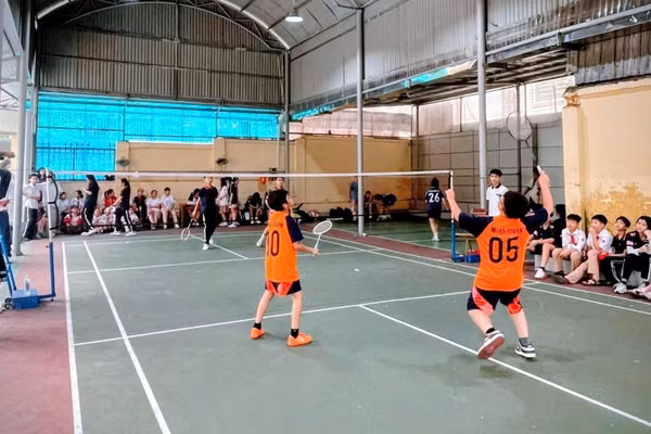 Hoạt động của CLB Cầu Lông, Trường THCS&THPT Sư phạm.