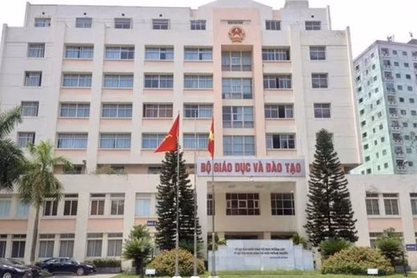 Bộ GD&ĐT điều chỉnh, bổ sung phân công nhiệm vụ của Quyền Bộ trưởng, các Thứ trưởng