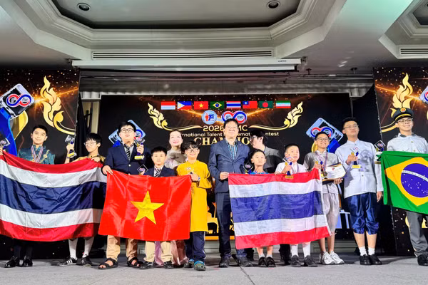 Đoàn học sinh Việt Nam đạt thành tích xuất sắc tại ITMC quốc tế