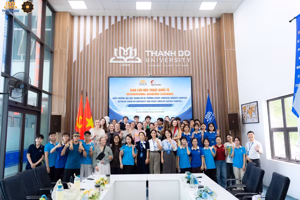 Giao lưu học thuật quốc tế: Cầu nối để sinh viên trở thành công dân toàn cầu