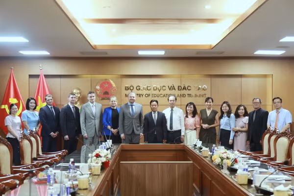 Kết nối mạng lưới đại học Việt Nam - Liên bang Nga trong giai đoạn mới
