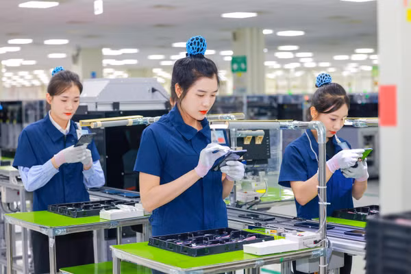 Khu vực công nghiệp - xây dựng tiếp tục là động lực chính của tăng trưởng Thái Nguyên.