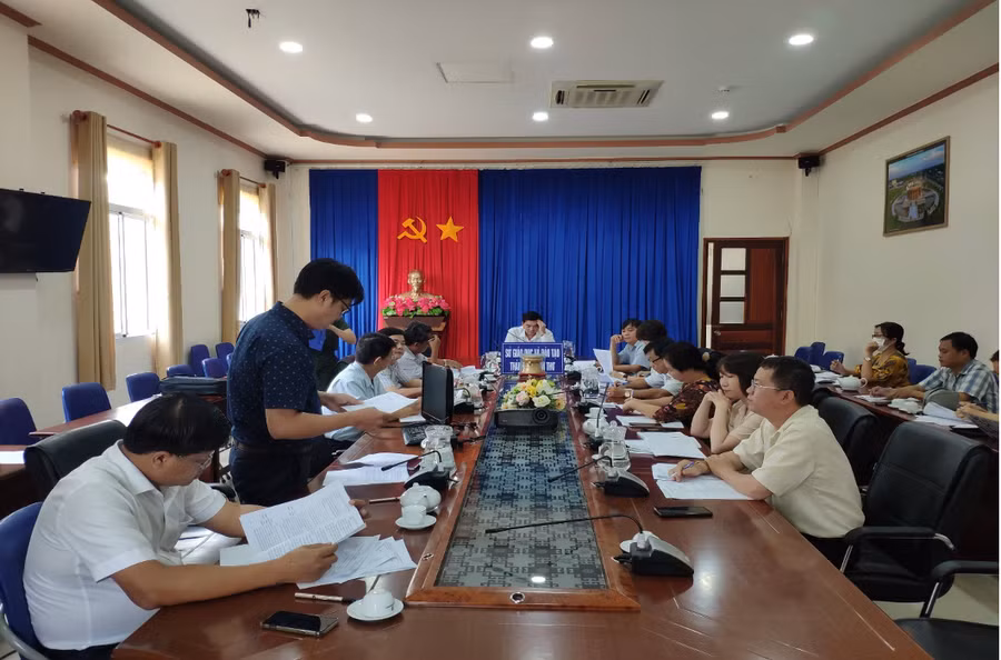 Ban tổ chức họp triển khai hội thi “Giai điệu tuổi hồng”.