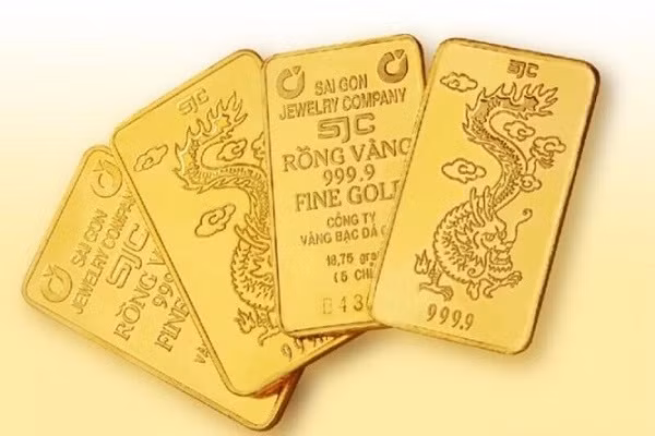 Giá vàng hôm nay 13/1 tiếp tục tăng mạnh lên mức 76 triệu đồng/lượng