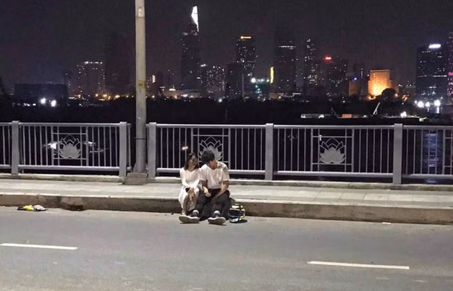 Lời khai của thanh niên 21 tuổi chạy mô tô phân khối lớn tông chết cụ già nhặt ve chai ở Sài Gòn-1