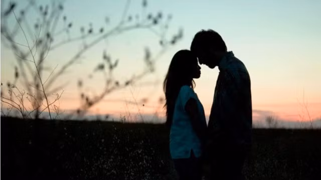 Ngoài mặt chấp nhận mối quan hệ giữa tôi và anh, không ngờ sau lưng, mẹ người yêu lại bày mưu tính kế khiến tôi không ngóc mặt lên nổi - Ảnh 1.