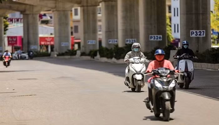 Thời tiết hôm nay 26/11: Bắc Bộ ngày nắng, Trung Bộ, Nam Bộ mưa rào đến mưa to 
