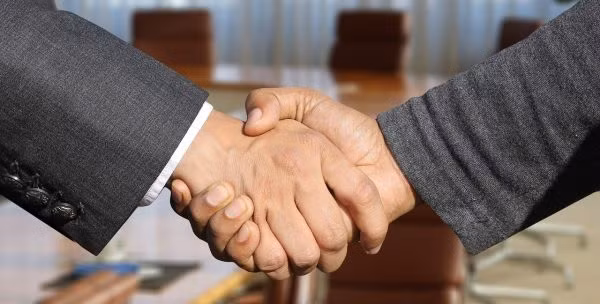 10 biểu hiện bất thường trên tay đang ngầm tố cáo” hàng loạt vấn đề sức khỏe mà bạn không ngờ đến-5