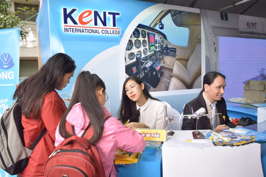 Kent International College tham dự Ngày Hội Tư Vấn Xét Tuyển 2019