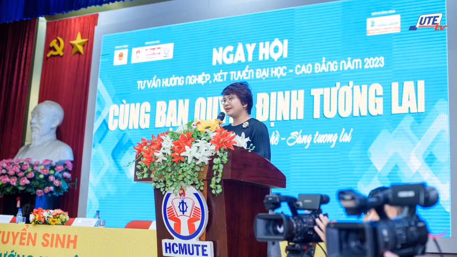 PGS.TS Nguyễn Thu Thủy, Vụ trưởng Vụ Giáo dục Đại học (Bộ GD&ĐT) phát biểu tại Ngày mở lần thứ 16.