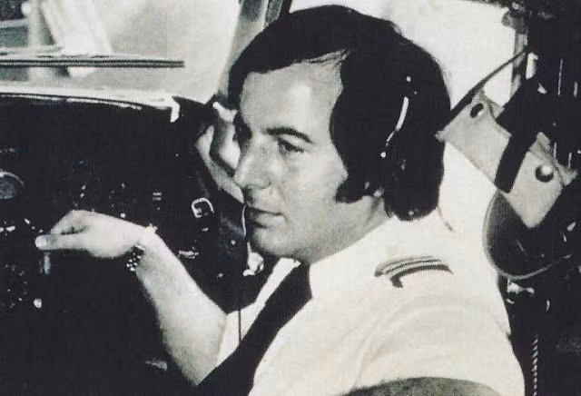 Frank Abagnale: Tên lừa đảo khét tiếng nhất nước Mỹ với tài đóng giả mọi nhân dạng - Hình 3