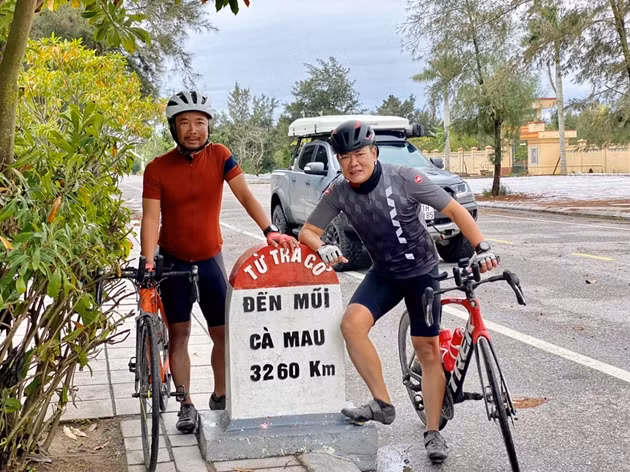 Khởi hành từ cực Nam Tổ quốc – cột mốc 3.260 km Cà Mau.
