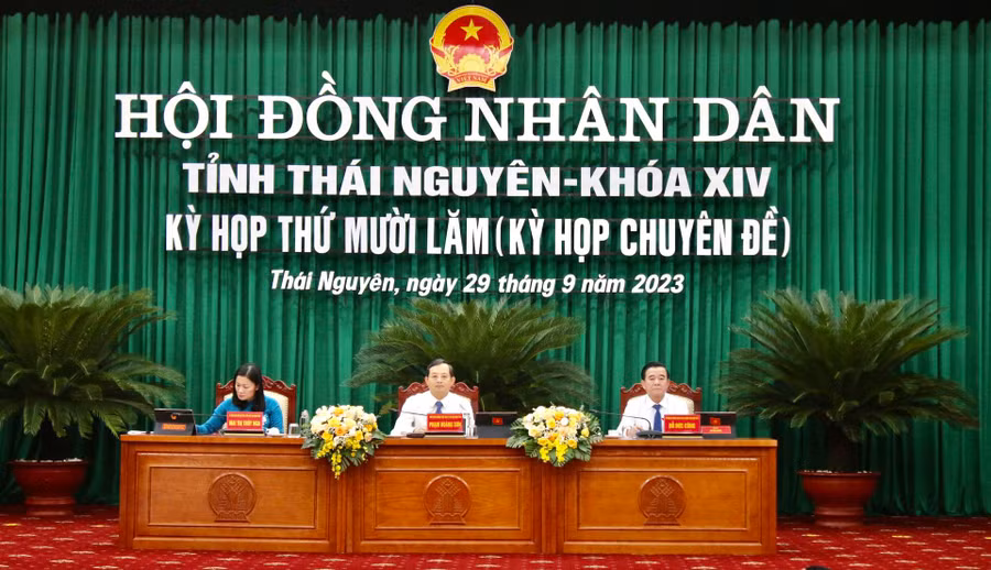 Kỳ họp thứ 15 (Kỳ họp chuyên đề) HĐND tỉnh Thái Nguyên. Kỳ họp thứ 15 (Kỳ họp chuyên đề) HĐND tỉnh Thái Nguyên.