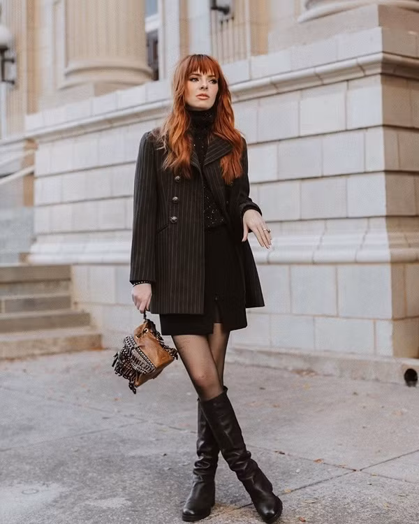 1001 cách mix áo len đẹp "lịm tim" cho mùa Đông ảnh 8 Instagram tuần qua:
