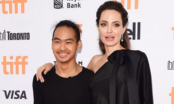 Angelina Jolie,Brad Pitt,sao Hollywood