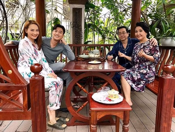 Ảnh hậu trường hài hước ít người biết phim "Về nhà đi con" ảnh 18 Ảnh hậu trường hài hước ít người biết phim "Về nhà đi con" ảnh 18
