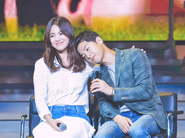 Truyền thông Trung bất ngờ ví Song Joong Ki như Vương Bảo Cường ảnh 4
