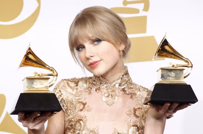 Công chúa nhạc đồng quê Taylor Swift hiện đã có trong tay 10 giải Grammy -Ảnh: CNN Công chúa nhạc đồng quê Taylor Swift hiện đã có trong tay 10 giải Grammy - Ảnh: CNN