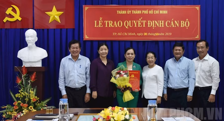 Hà Nội, TP.HCM và 10 tỉnh, thành bổ nhiệm nhiều nhân sự mới