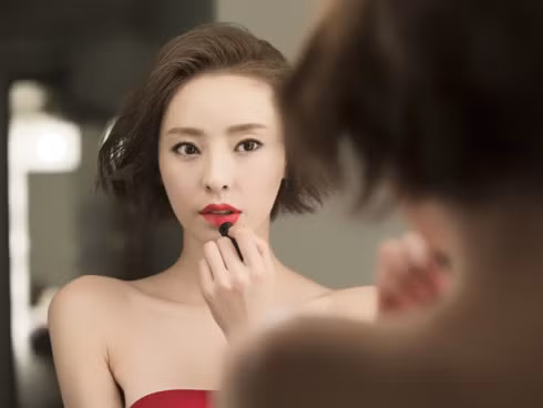 Tướng người phụ nữ dễ ngoại tình, hay thay lòng đổi dạ dù luôn miệng nói yêu thương-2