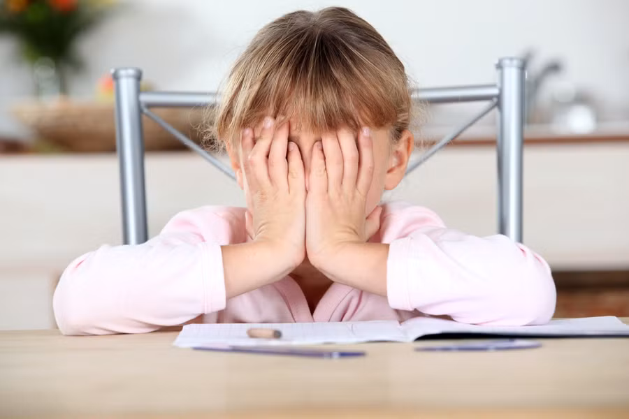 Cách giáo dục khi kon bị điểm kém
