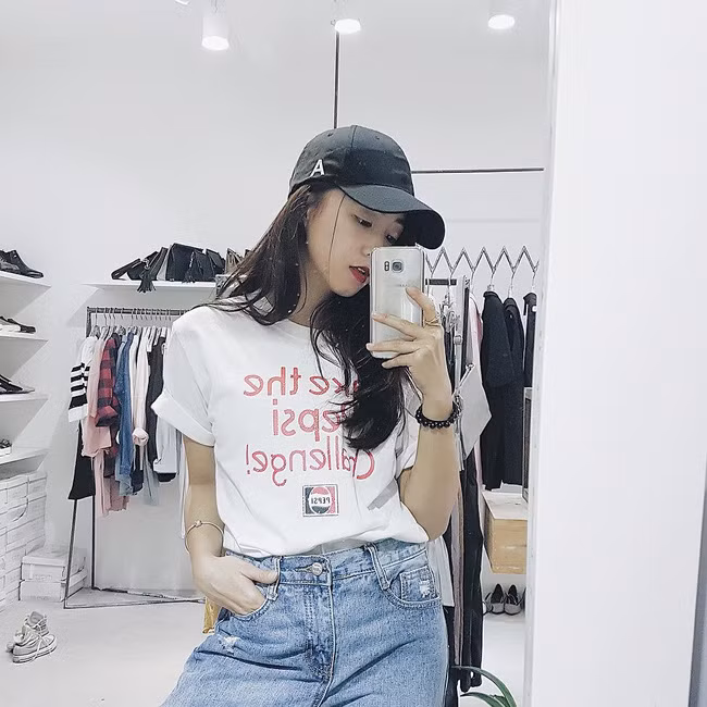 4 công thức mix đồ với mũ đẹp miễn chê “học lỏm” từ các hot girl ảnh 1