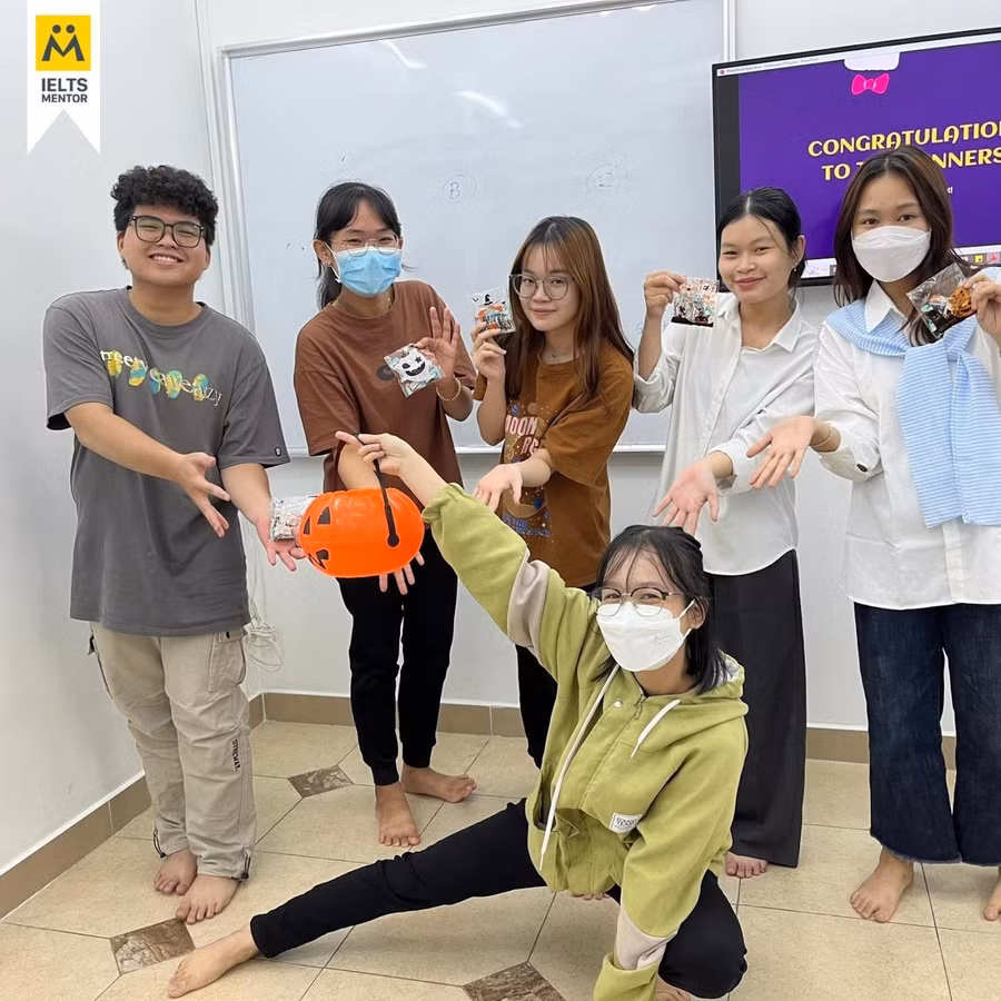 Bài học về Halloween tại IELTS Mentor