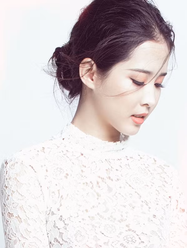 Nữ sinh Đà Nẵng được ví như phép lai giữa "thần tiên tỉ tỉ" Lưu Diệc Phi và Lưu Thi Thi ảnh 2