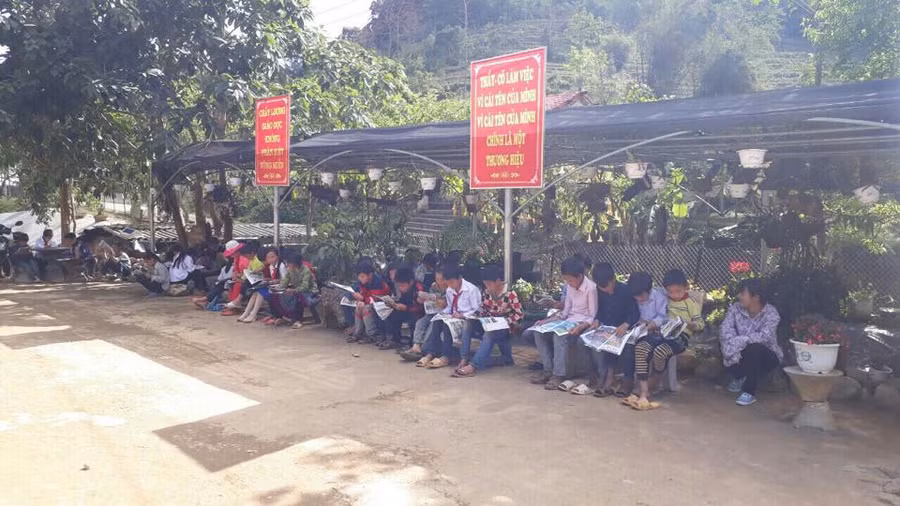 Tăng cường văn hóa đọc trong trường học góp phần phát triển tiếng Việt cho học sinh. Ảnh: Thanh Long
