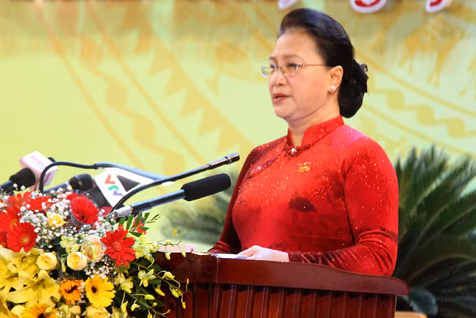 Chủ tịch Quốc hội Nguyễn Thị Kim Ngân phát biểu chỉ đạo Đại hội.