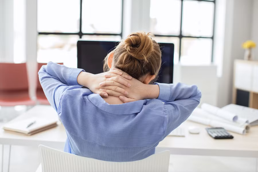 Càng ngồi nhiều thì tỉ lệ mắc bệnh càng cao. (Ảnh: ITN)