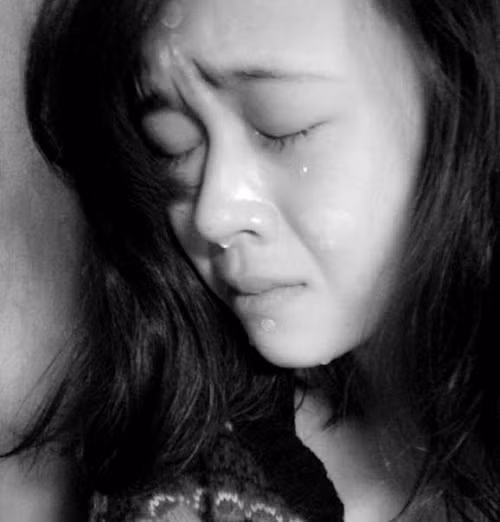 “Sống thử” và hàng ngàn quan điểm trái chiều xoay quanh đề tài này.
