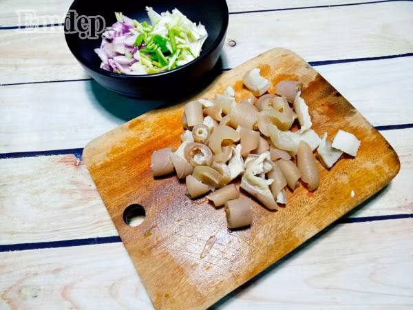 Da heo kho tóp mỡ giản dị mà trôi cơm đến không ngờ