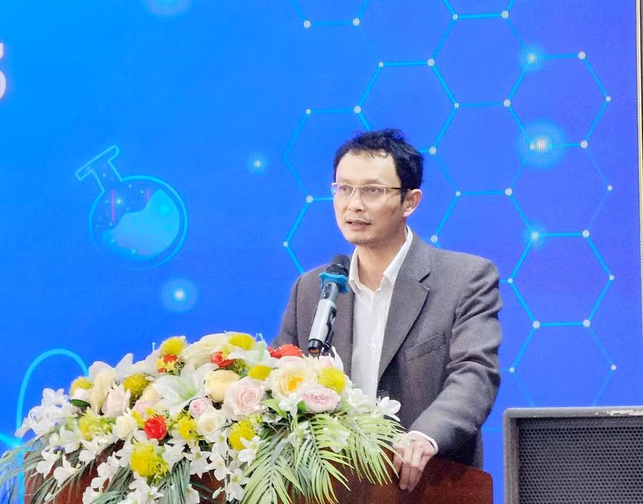 PGS.TS Ngô Như Khoa, Bí thư Đảng ủy, Chủ tịch Hội đồng trường Đại học Kỹ thuật Công nghiệp phát biểu khai mạc.