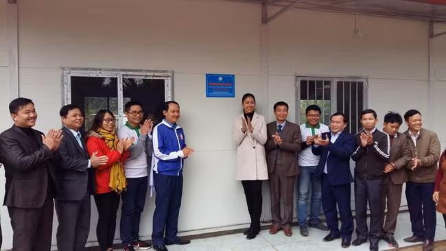 Dự án “Vì trẻ em vùng cao” là dự án từ thiện, tình nguyện toàn diện nhằm hướng tới sự quan tâm, hỗ trợ đối với trẻ em, học sinh ở các địa bàn khó khăn, vùng sâu, vùng xa, vùng cao.
