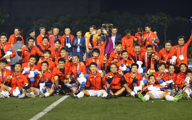 HLV Park Hang-seo giúp U22 Việt Nam giành HC vàng SEA Games 30.