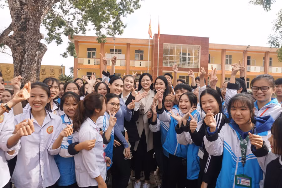 Đây là hoạt động thiện nguyện do tổ chức Hoa hậu Việt Nam 2020.