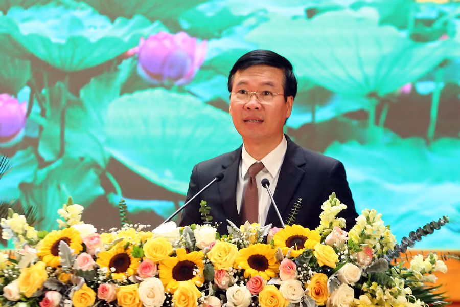 Ủy viên Bộ Chính trị, Bí thư Trung ương Đảng, Trưởng Ban Tuyên giáo Trung ương Võ Văn Thưởng phát biểu tại Hội nghị. Ảnh: VGP/Đình Nam.