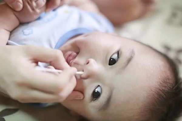 Là thức ăn tốt nhất cho trẻ nhưng sữa mẹ bỗng trở thành độc dược vì những sai lầm này ảnh 4