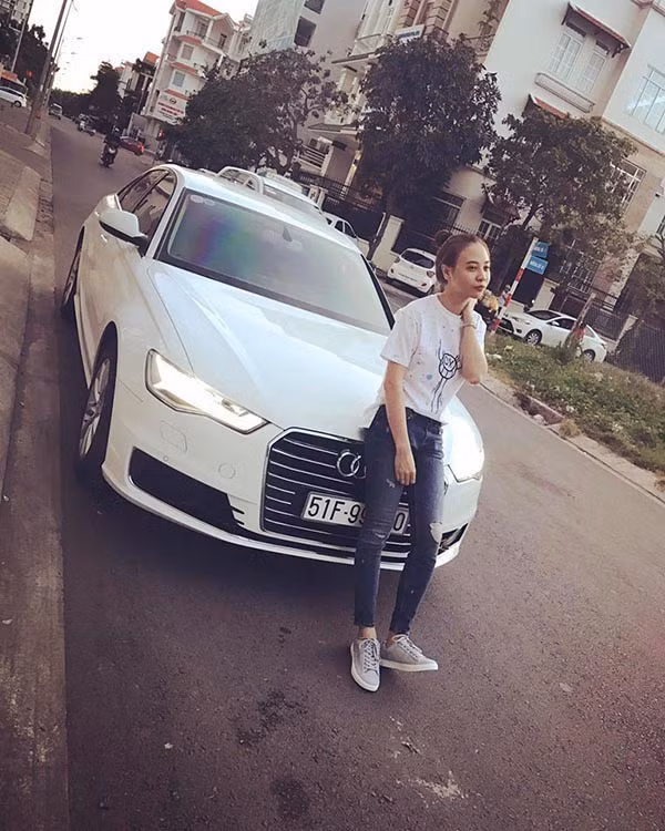 Cuộc sống sang chảnh của Đàm Thu Trang trước khi chính thức làm vợ Cường Đô La - ảnh 8