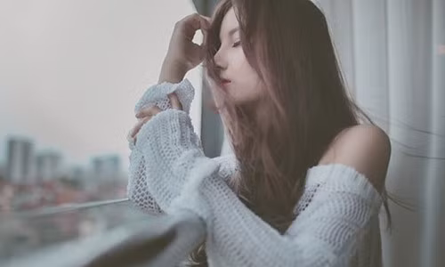Vợ bác sĩ đau đớn trước lời đề nghị nhận tiền đền bù tuổi xuân