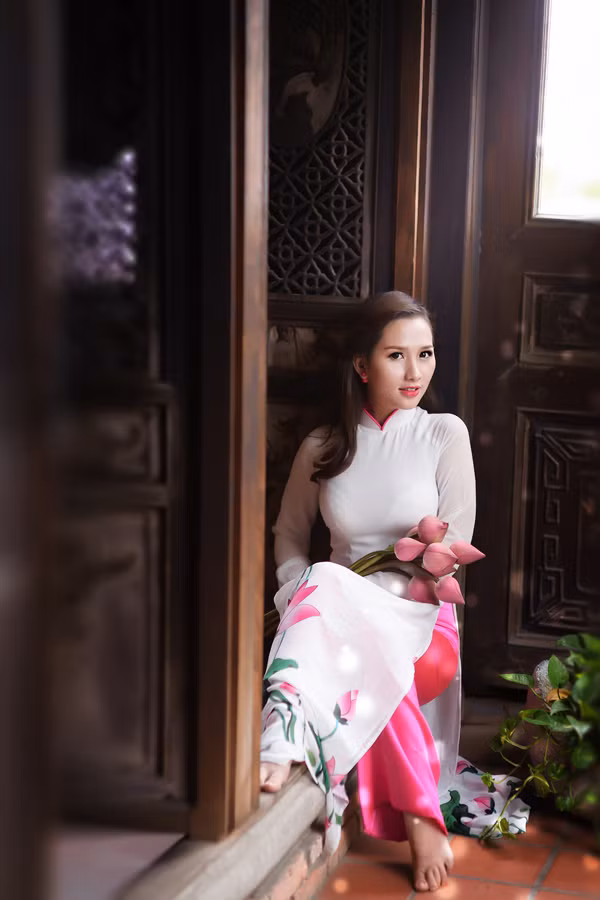 Hoài Thư
