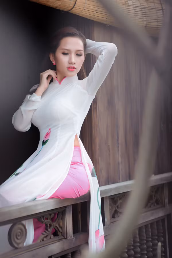 Hoài Thư