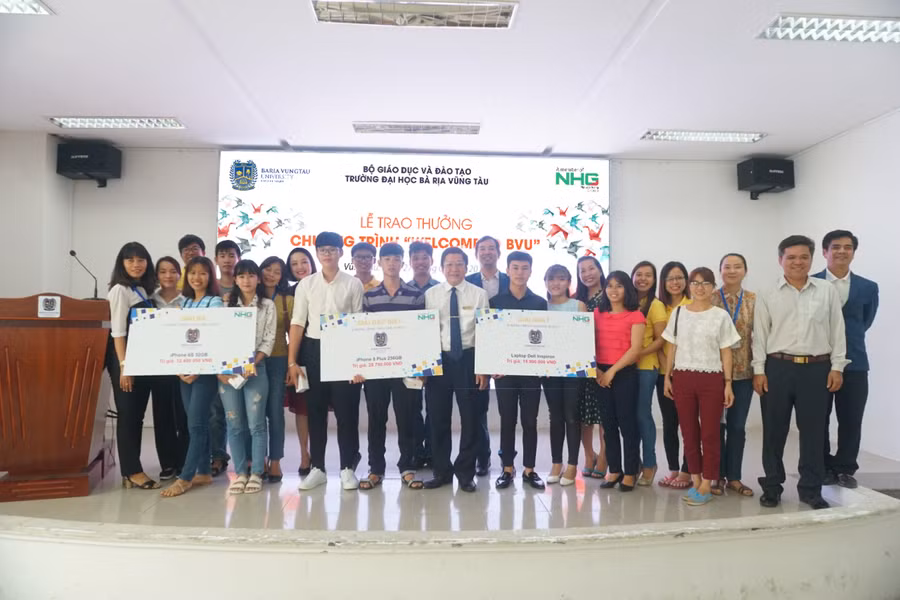 Lễ trao giải chương trình “Welcome to BVU” 2018 diễn ra vào tháng 05-2018