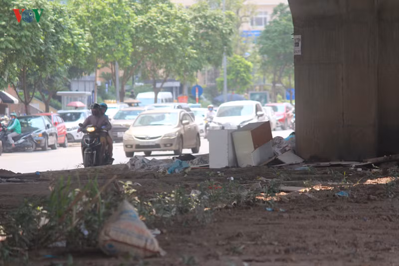 ha noi xen giai phan cach duong vanh dai 3 doan giai phong - phap van hinh 12