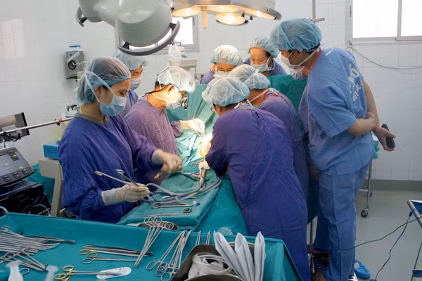 Nam thanh niên Hà Nam xin về lo hậu sự, cứu sống 6 người